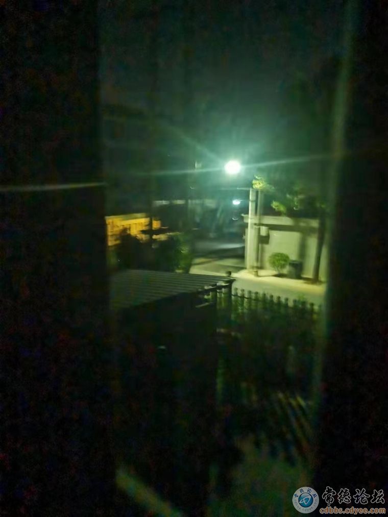 夜间运输进原材料