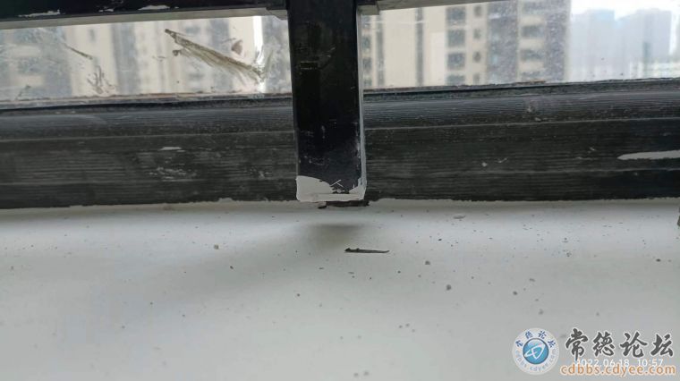 阳台安全隐患