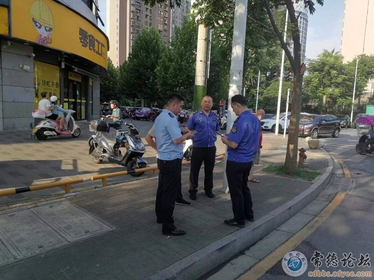 与街道、城管部门对接